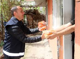 SICAK YEMEK DAĞITIMINA DEVAM EDİYORUZ